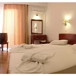 Santa Marina Aparthotel