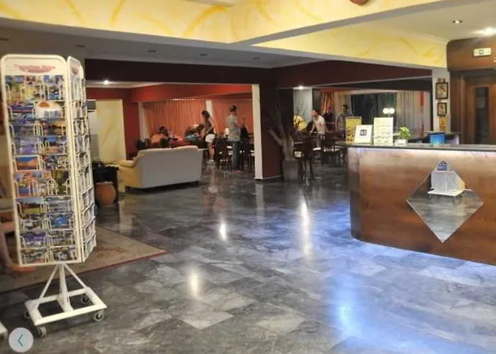Santa Marina Hotel apartamentowy 2*