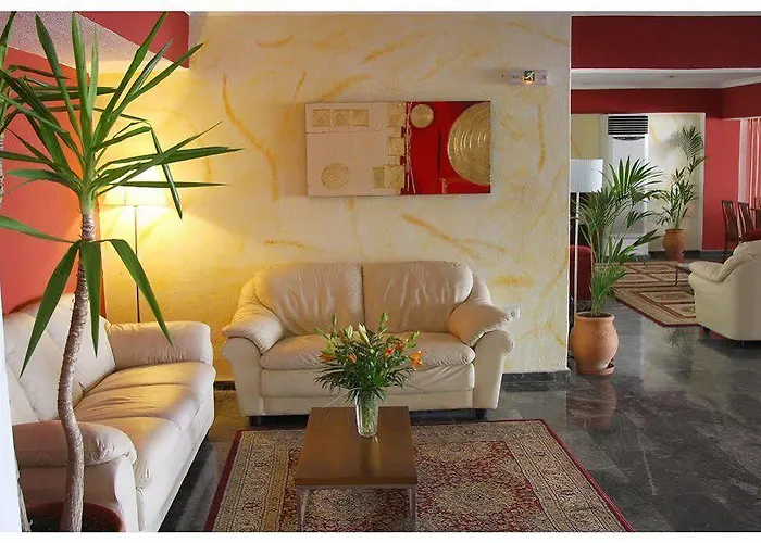 Santa Marina Hotel apartamentowy