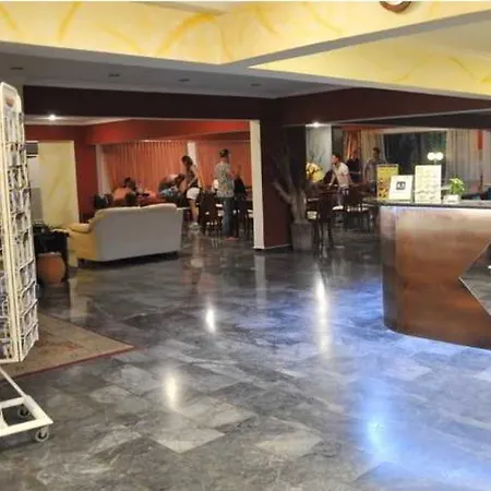 Santa Marina Lejlighedshotel 2*