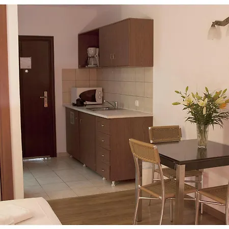 Santa Marina Lejlighedshotel 2*