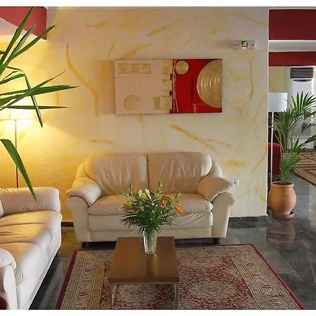 Santa Marina Hotel apartamentowy