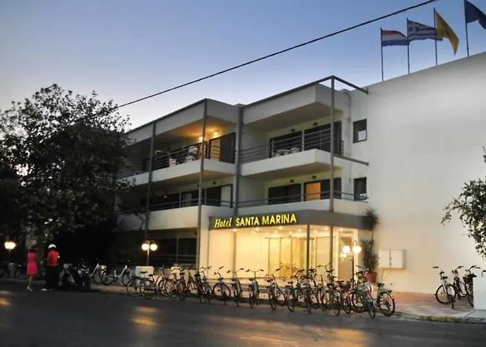 Santa Marina Hotel apartamentowy 2*